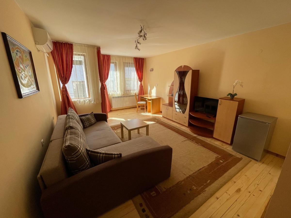 Guest Rooms Biju Tryavna Exterior photo