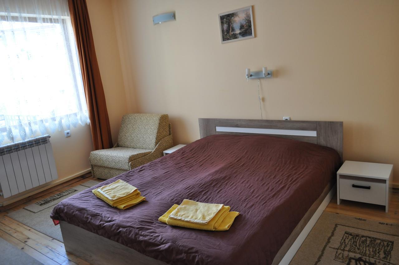 Guest Rooms Biju Tryavna Exterior photo
